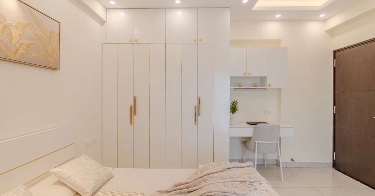 How to Design a Perfect Wardrobe for Small Bedrooms
